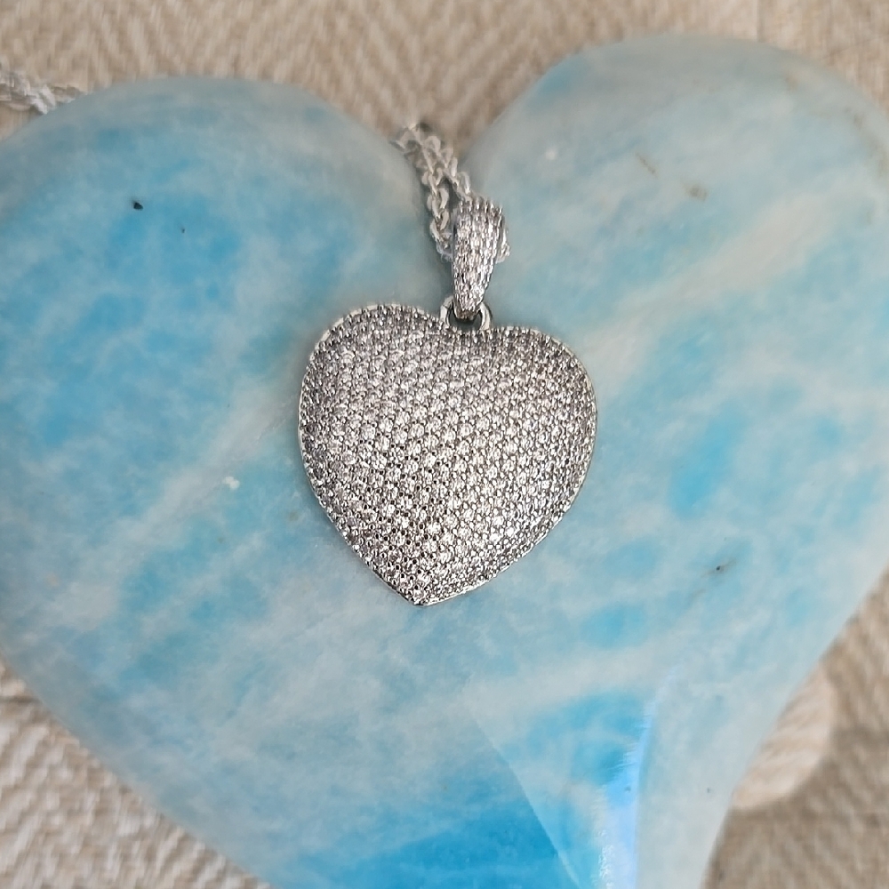 10k Gold Filled Simulated Diamond Pendant.